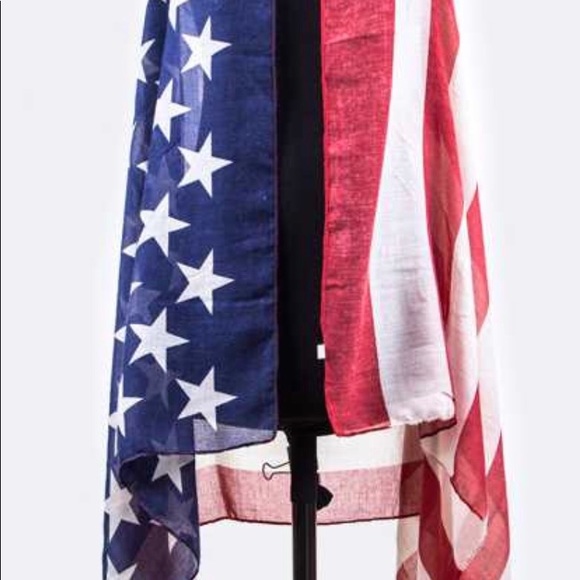 Fourth of July American Flag Sleeveless Kimono - Picture 2 of 4